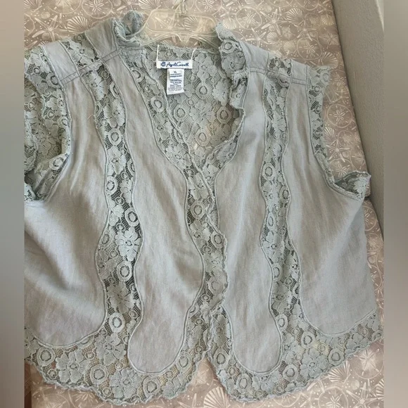 April Cornell Lace Cotton/Linen Shrug - Picture 4 of 10